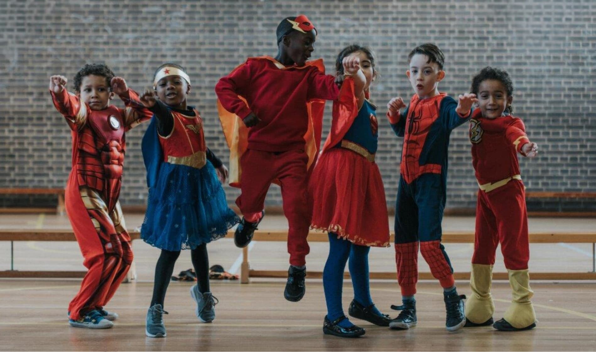 HOLIDAY CAMPS FOR 3-5 YEARS